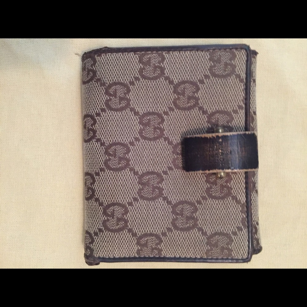Vintage Gucci GG Monogram canvas Compact Wallet